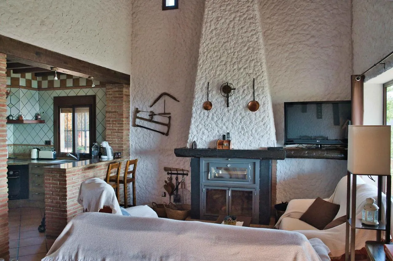 El Valle Dorado El Gastor Chalet