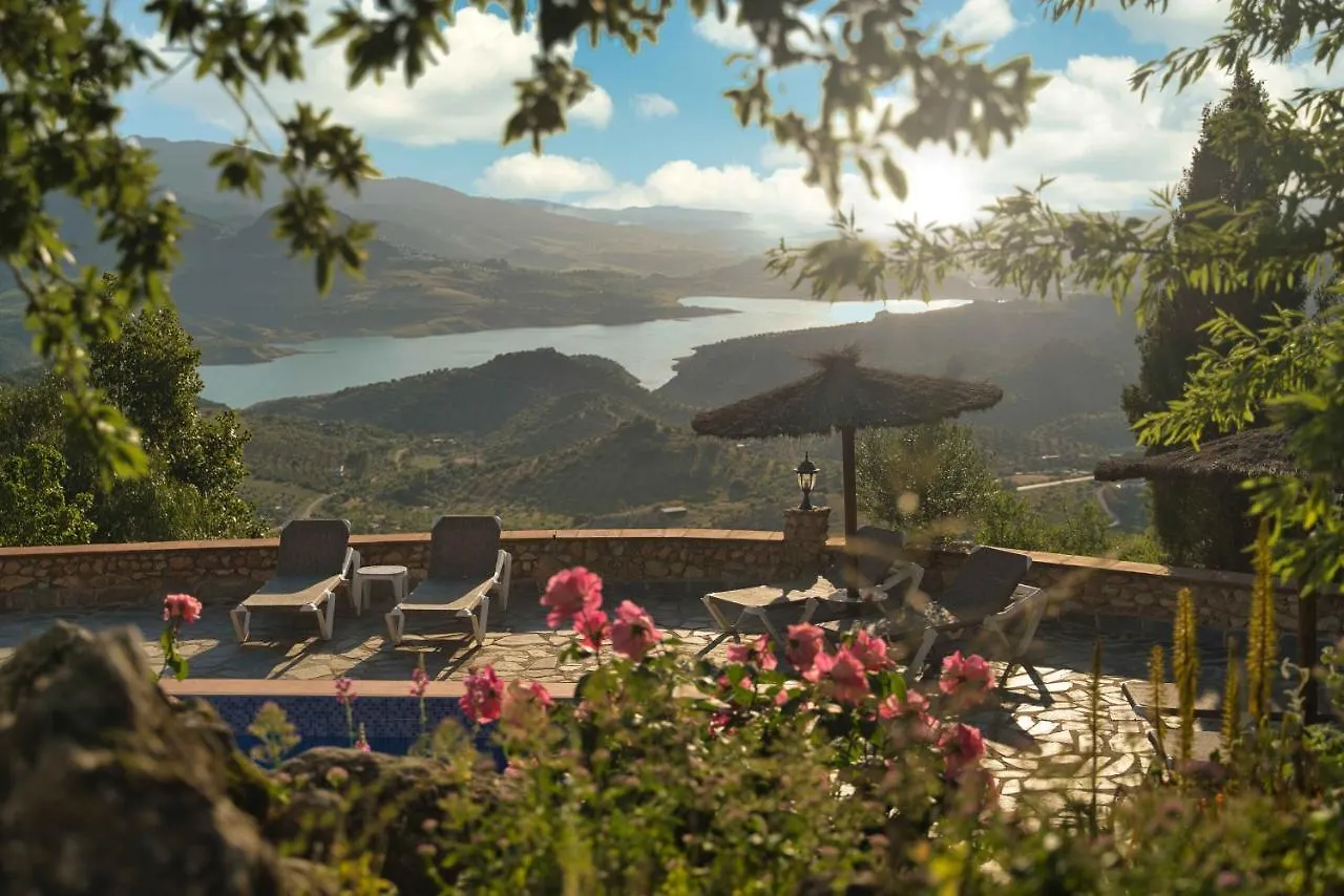 El Valle Dorado El Gastor Chalet